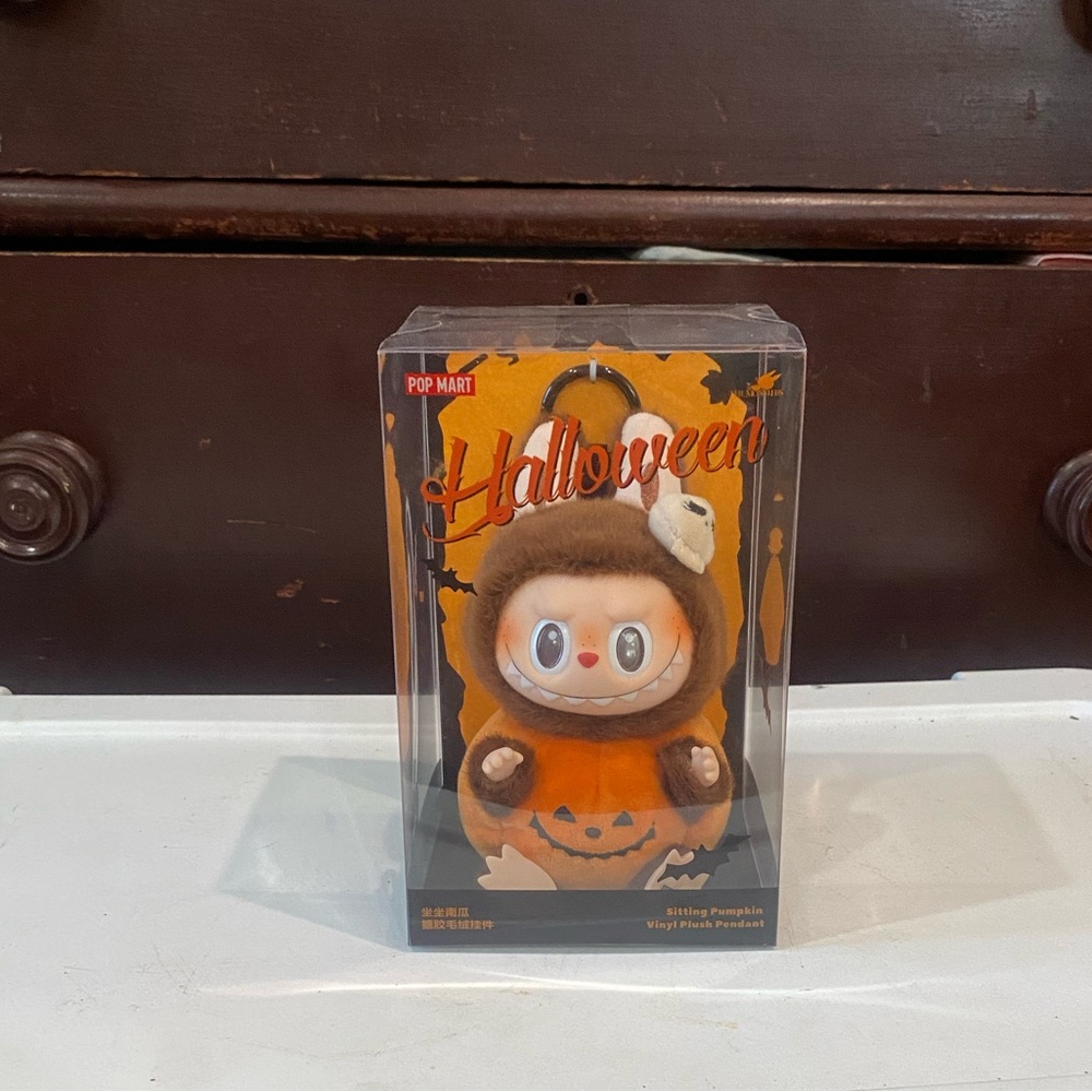 Pop Mart Authentic Labubu Halloween Pumpkin Plush Pendant